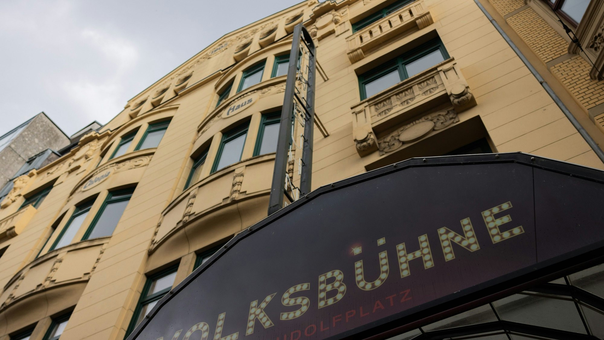 Die Volksbühne am Rudolfplatz