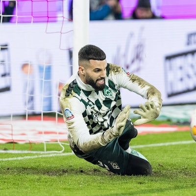 1. Fußball Bundesliga: 1. FC Köln - SV Werder Bremen 16.02.2024 Dudu SV Werder Bremen, 38 im Warm Up 1. Fußball Bundesliga, 1. FC Köln - SV Werder Bremen, Köln, Rheinenergiestadion am 16.02.2024 DFL REGULATIONS PROHIBIT ANY USE OF PHOTOGRAPHS AS IMAGE SEQUENCES AND/OR QUASI-VIDEO. *** 1 Soccer Bundesliga 1 FC Köln SV Werder Bremen 16 02 2024 Dudu SV Werder Bremen, 38 in Warm Up 1 Soccer Bundesliga, 1 FC Köln SV Werder Bremen, Köln, Rheinenergiestadion am 16 02 2024 DFL REGULATIONS PROHIBIT ANY USE OF PHOTOGRAPHS AS IMAGE SEQUENCES AND OR QUASI VIDEO Copyright: xBEAUTIFULxSPORTS/Wunderlx