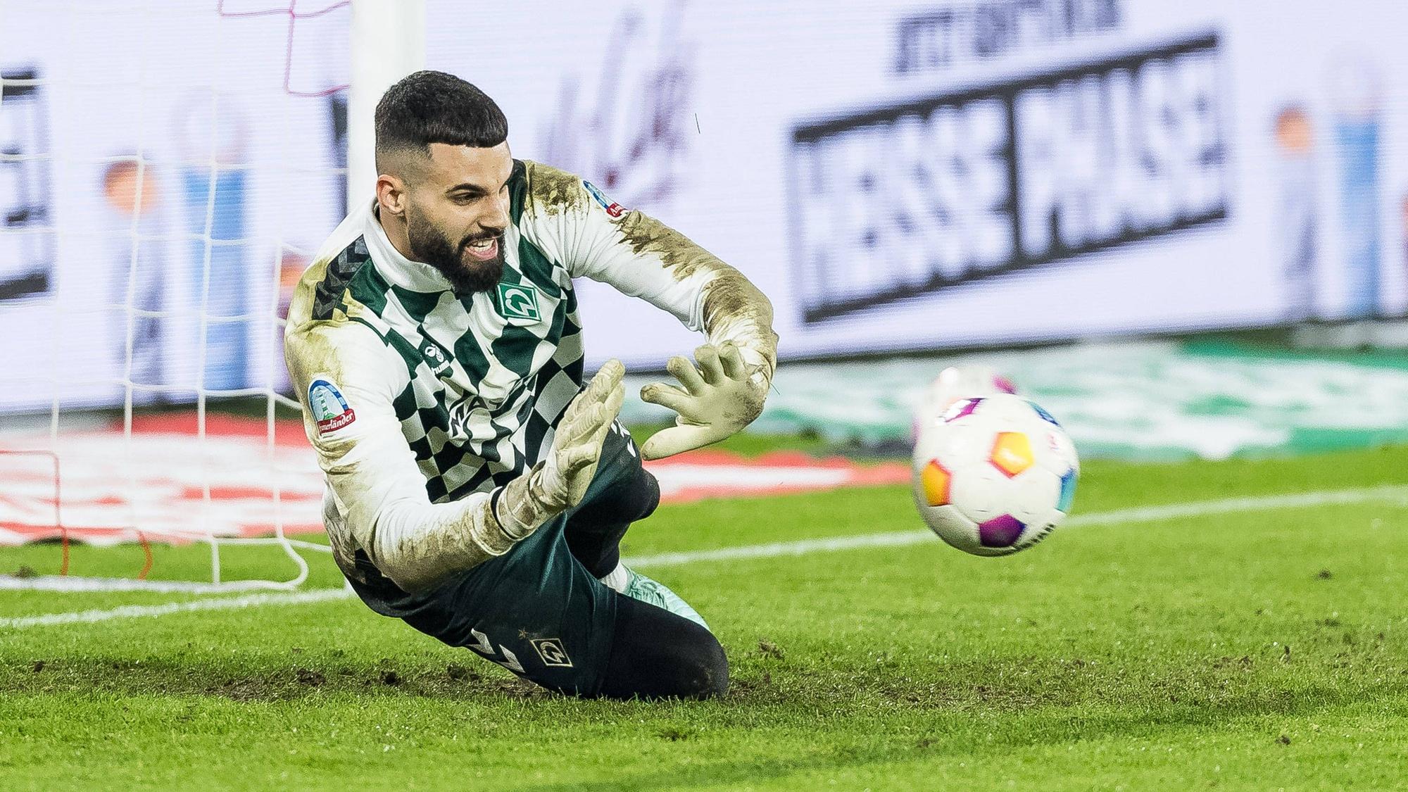 1. Fußball Bundesliga: 1. FC Köln - SV Werder Bremen 16.02.2024 Dudu SV Werder Bremen, 38 im Warm Up 1. Fußball Bundesliga, 1. FC Köln - SV Werder Bremen, Köln, Rheinenergiestadion am 16.02.2024 DFL REGULATIONS PROHIBIT ANY USE OF PHOTOGRAPHS AS IMAGE SEQUENCES AND/OR QUASI-VIDEO. *** 1 Soccer Bundesliga 1 FC Köln SV Werder Bremen 16 02 2024 Dudu SV Werder Bremen, 38 in Warm Up 1 Soccer Bundesliga, 1 FC Köln SV Werder Bremen, Köln, Rheinenergiestadion am 16 02 2024 DFL REGULATIONS PROHIBIT ANY USE OF PHOTOGRAPHS AS IMAGE SEQUENCES AND OR QUASI VIDEO Copyright: xBEAUTIFULxSPORTS/Wunderlx