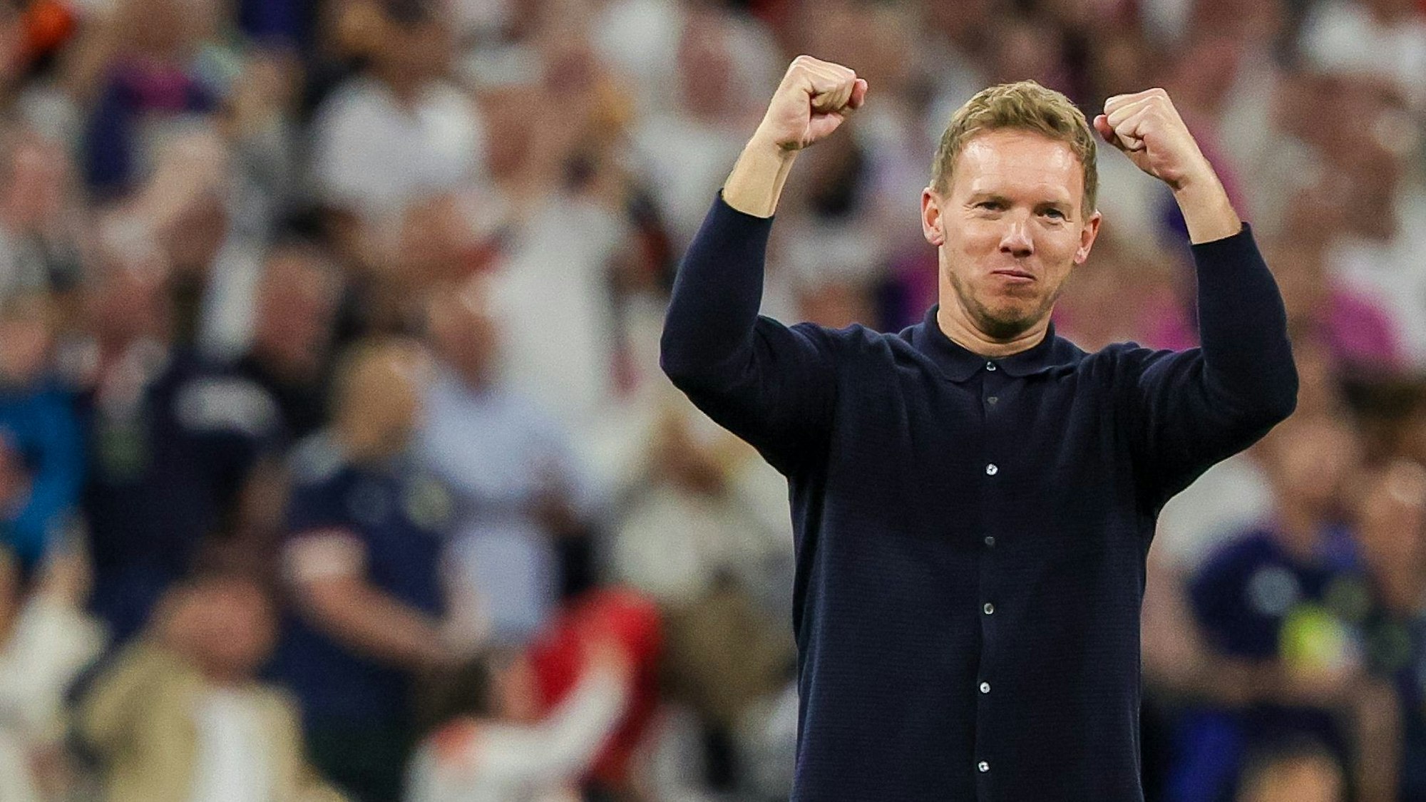 Der deutsche Bundestrainer Julian Nagelsmann jubelt nach dem Sieg.