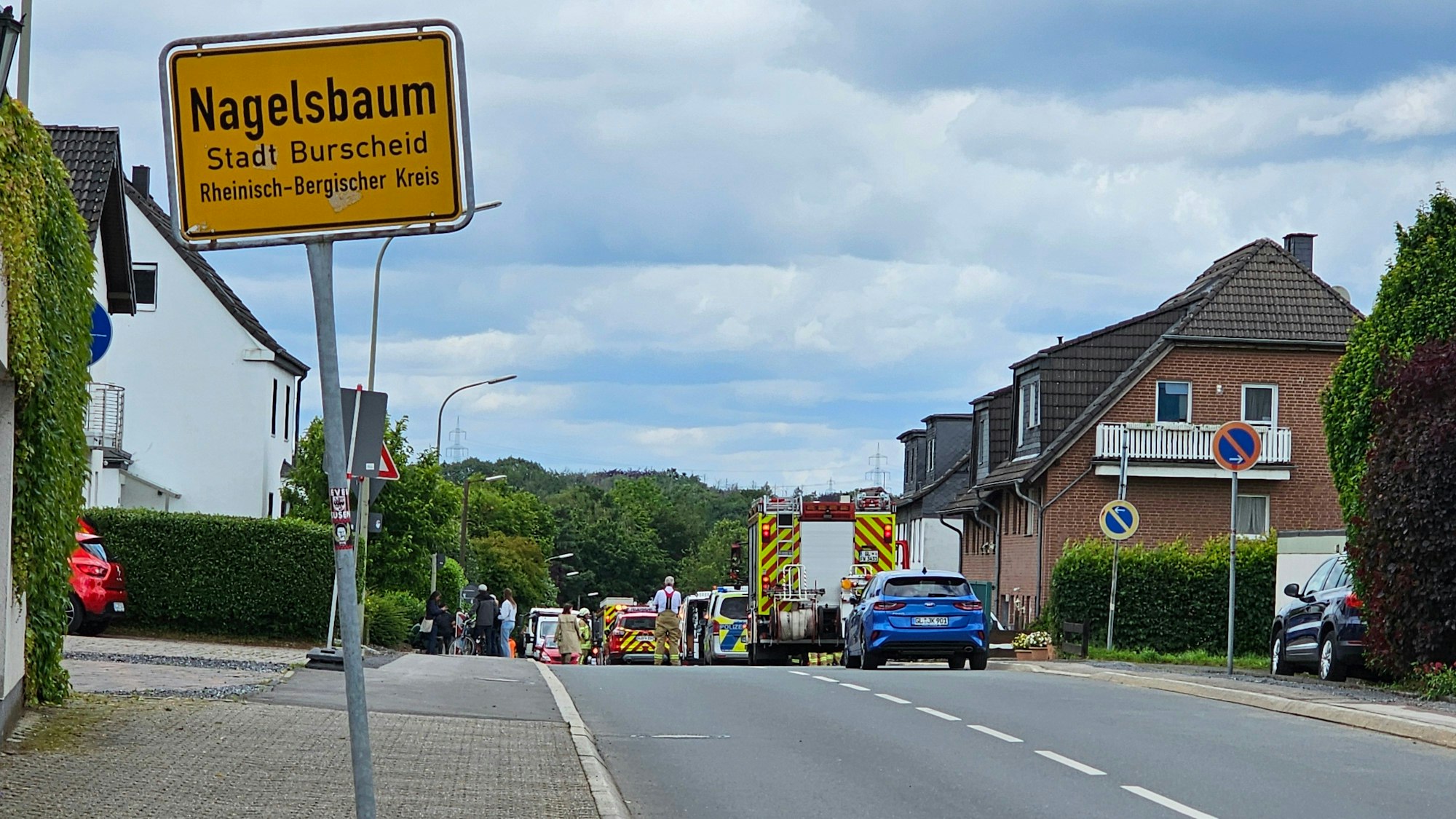Die gesperrte Durchfahrt in Nagelsbaum am Samstag, 15. Juni 2024