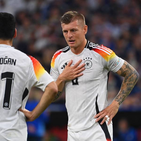 İlkay Gündoğan und Toni Kroos organisierten das deutsche Spiel am Freitag gegen Schottland.