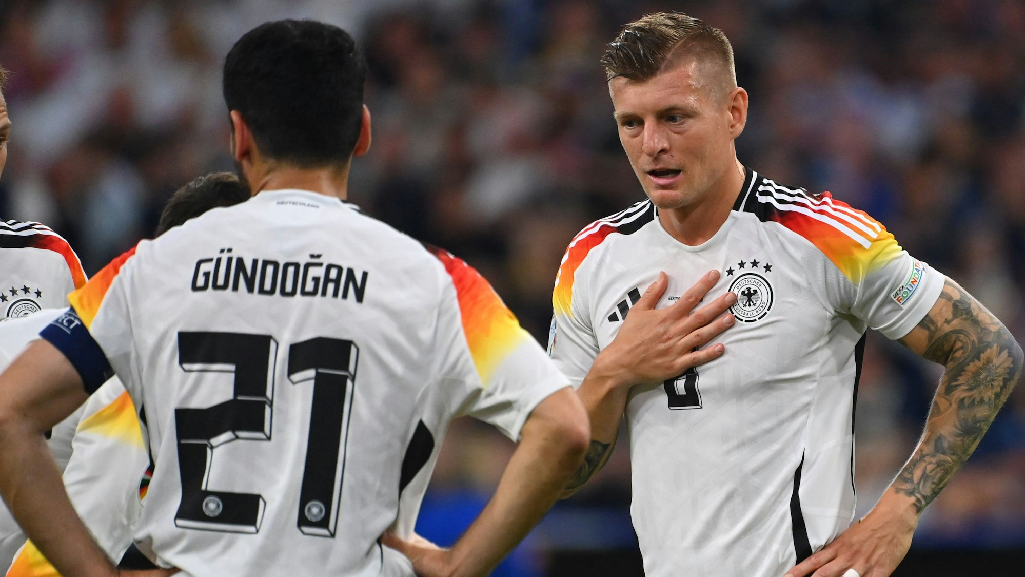 İlkay Gündoğan und Toni Kroos organisierten das deutsche Spiel am Freitag gegen Schottland.