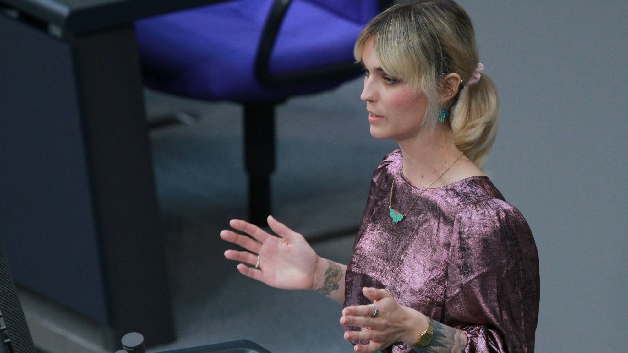 Nyke Slawik (32) ist queerpolitische Sprecherin der Bundestragsfraktion von Bündnis 90/Die Grünen. Und sie ist Schirmherrin des Projektes „Come as you are“, das in Waldbröl angesiedelt wird.