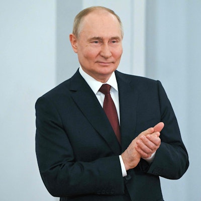 Kremlchef Wladimir Putin: Zwei zentrale Behauptungen des russischen Präsidenten haben keinerlei Substanz, werden aber dennoch weiterverbreitet.