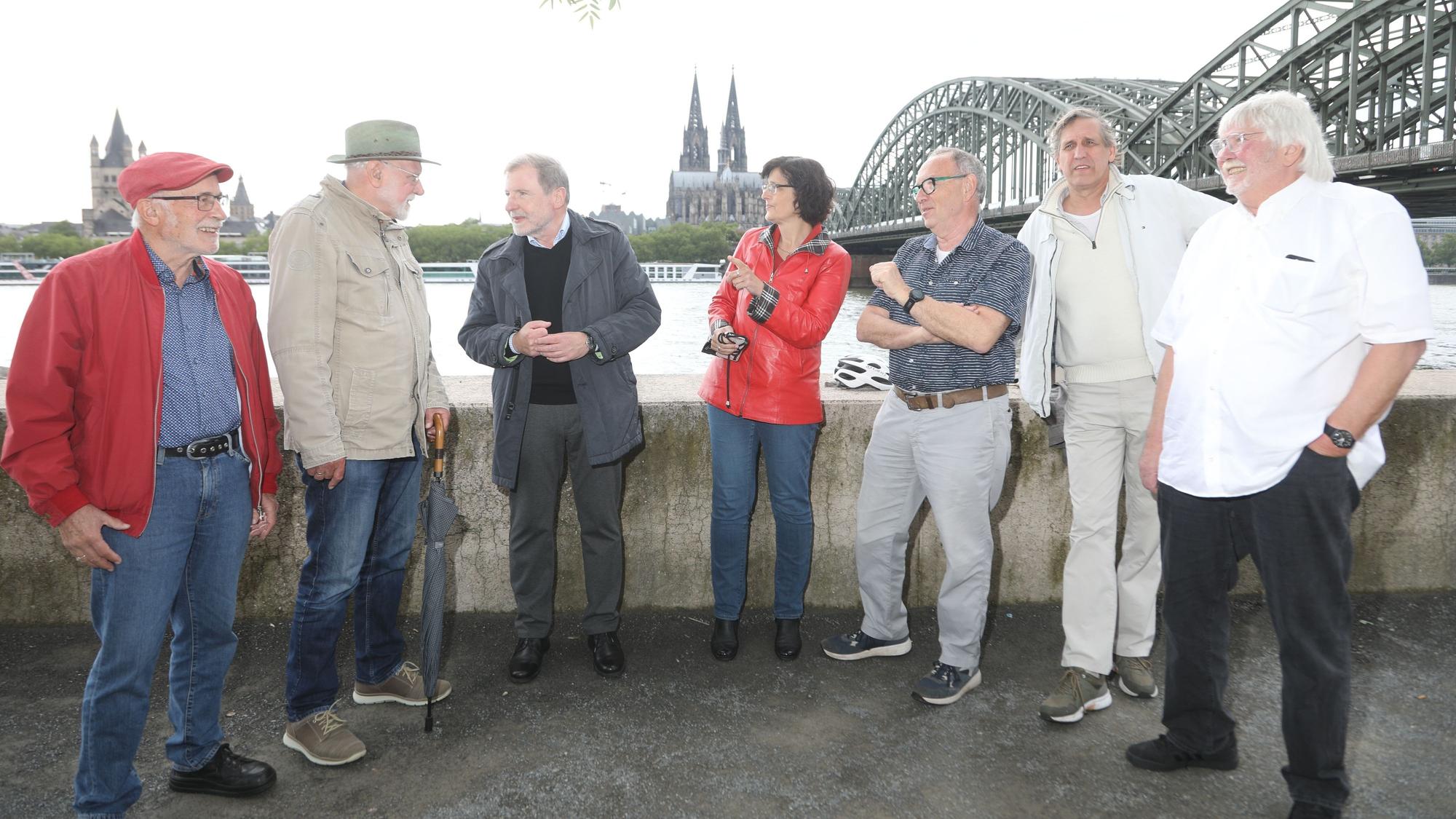 Die Initiative für ein August-Bebel-Denkmal steht am Deutzer Rheinufer.