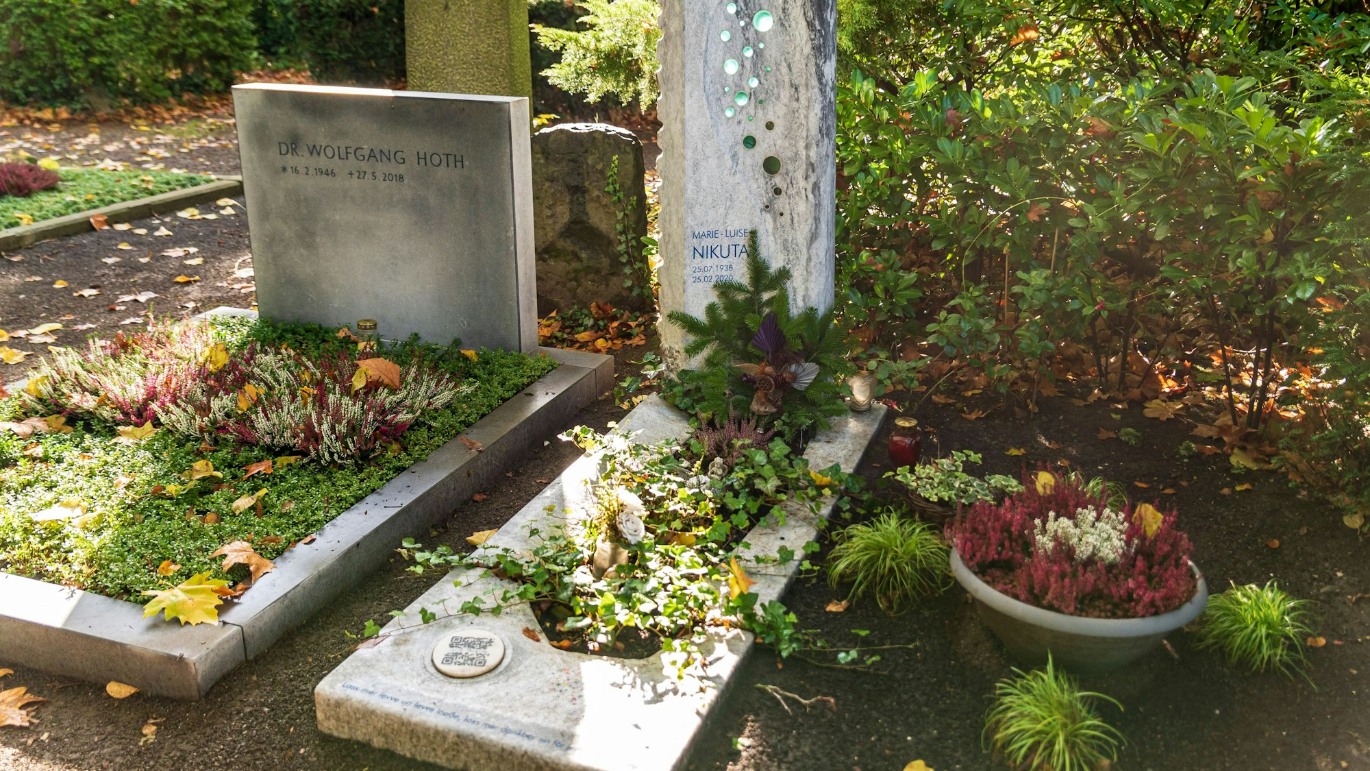 Grab von Marie-Luise Nikuta mit QR-Code für das Smartphone.