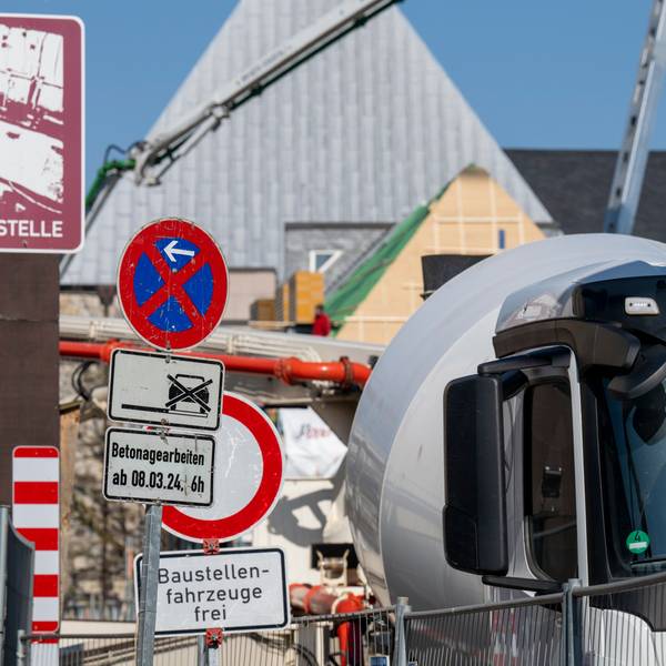Die Einsturzstelle des Stadtarchivs am Waidmarkt.