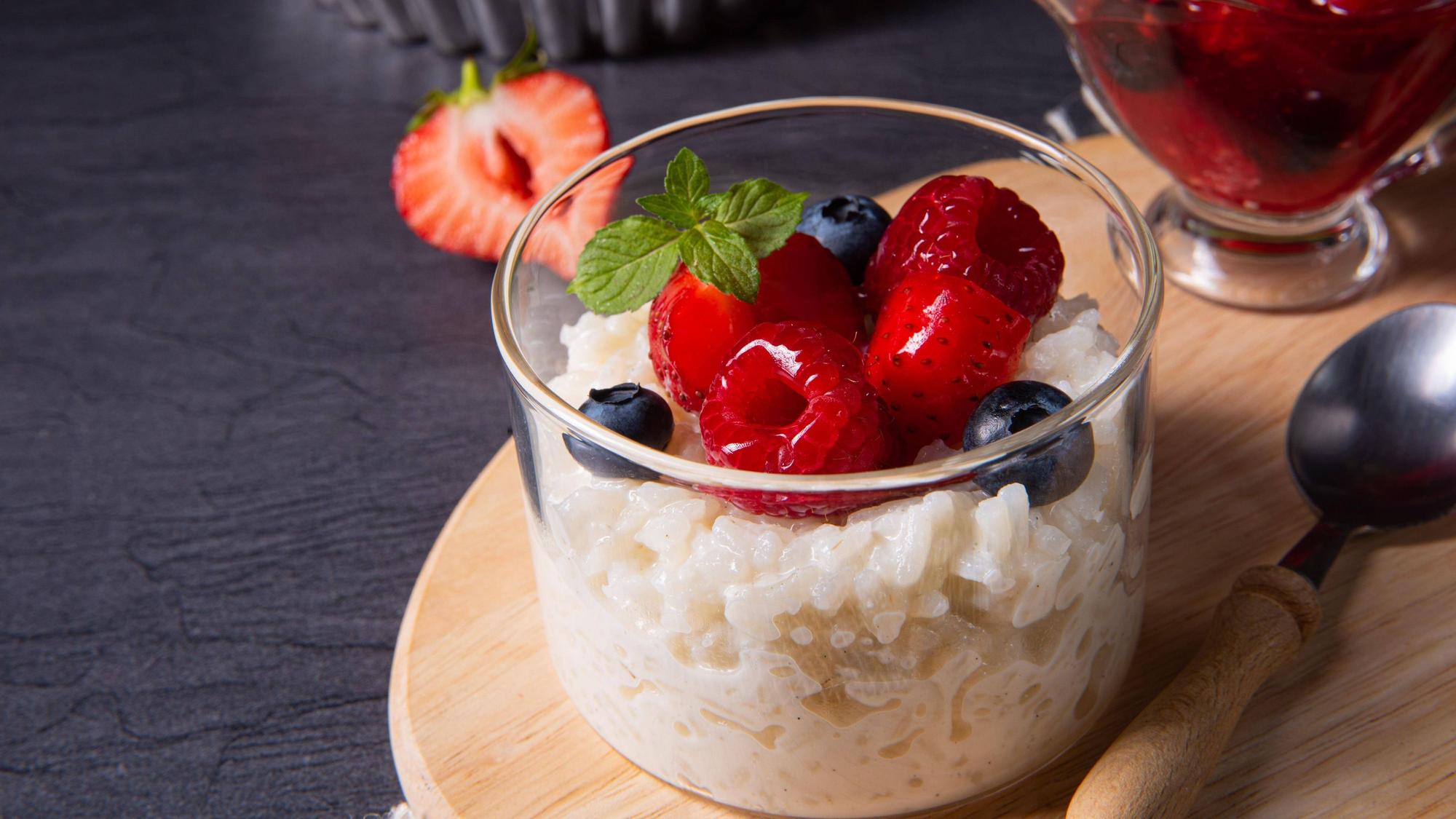 Milchreis mit Beerenfrüchten