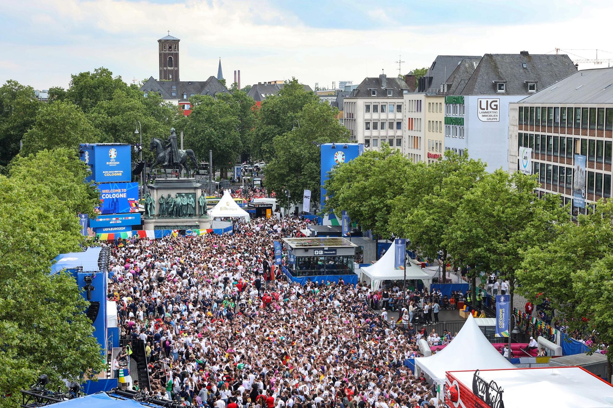 Blick auf die Public Viewing-Fläche