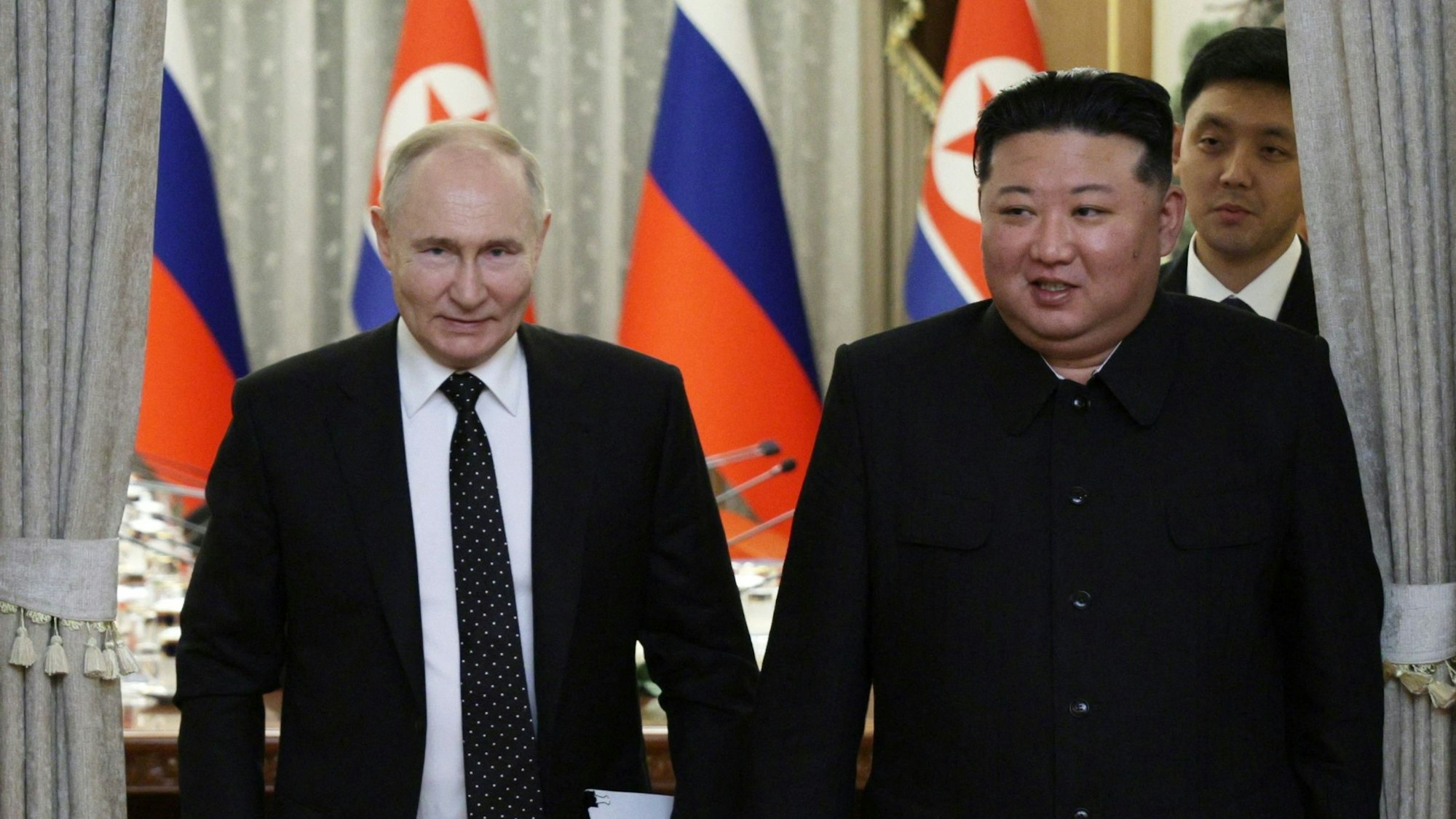 Der russische Präsident Wladimir Putin und der nordkoreanische Machthaber Kim Jong Un in Pjöngjang.