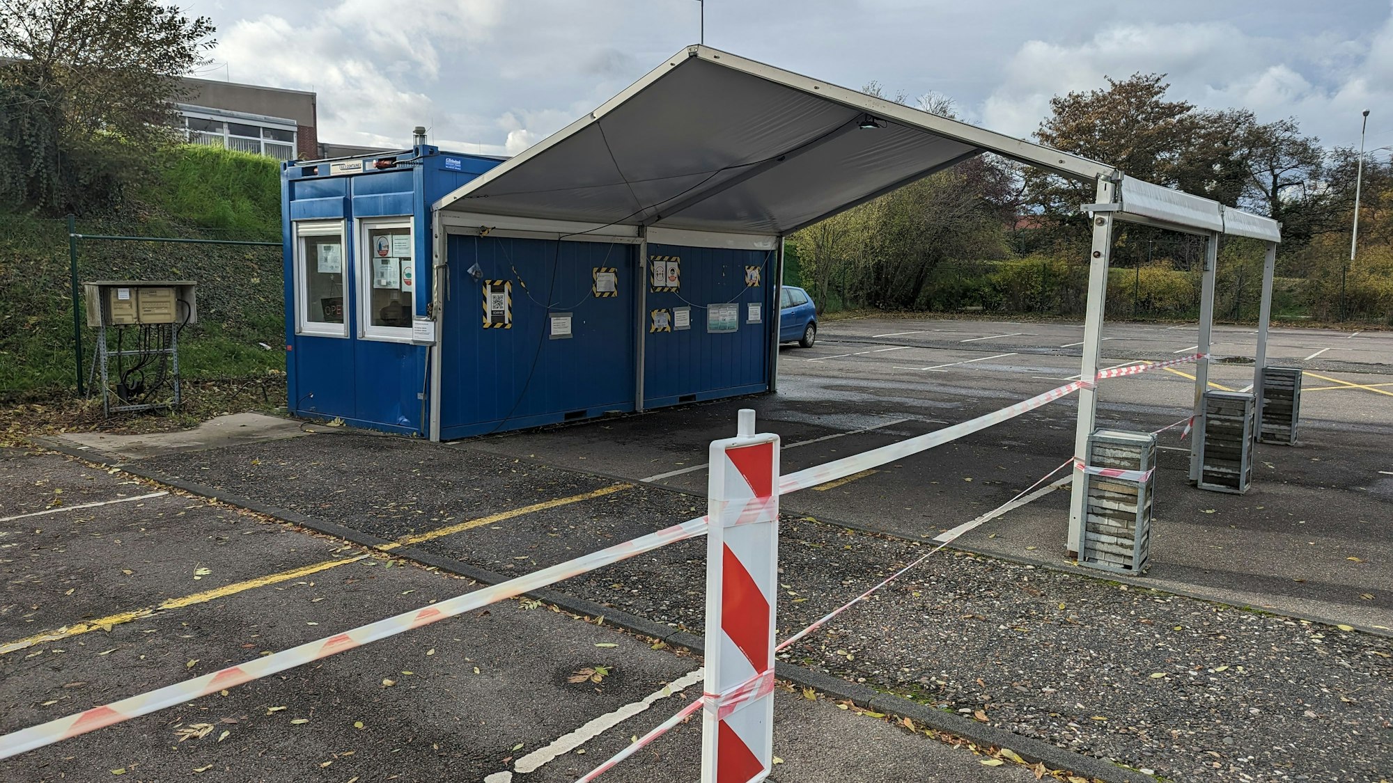 Die Teststelle am Chemiepark Knapsack in Hürth wurde ebenfalls von Implura Medical betrieben – und im November 2022 geschlossen.