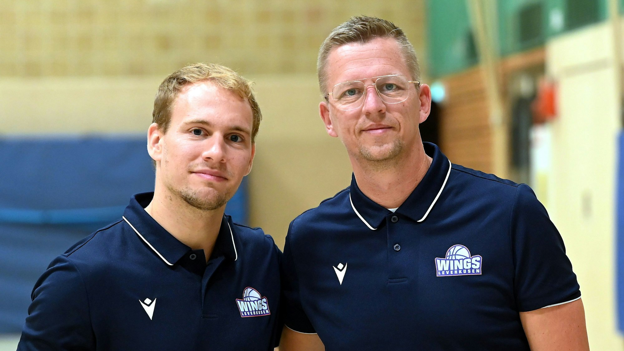 23.09.2023, Basketball-Wings Leverkusen
links: Patrick Reusch (Leverkusen)
rechts: Boris Kaminski (Leverkusen)
Foto: Uli Herhaus