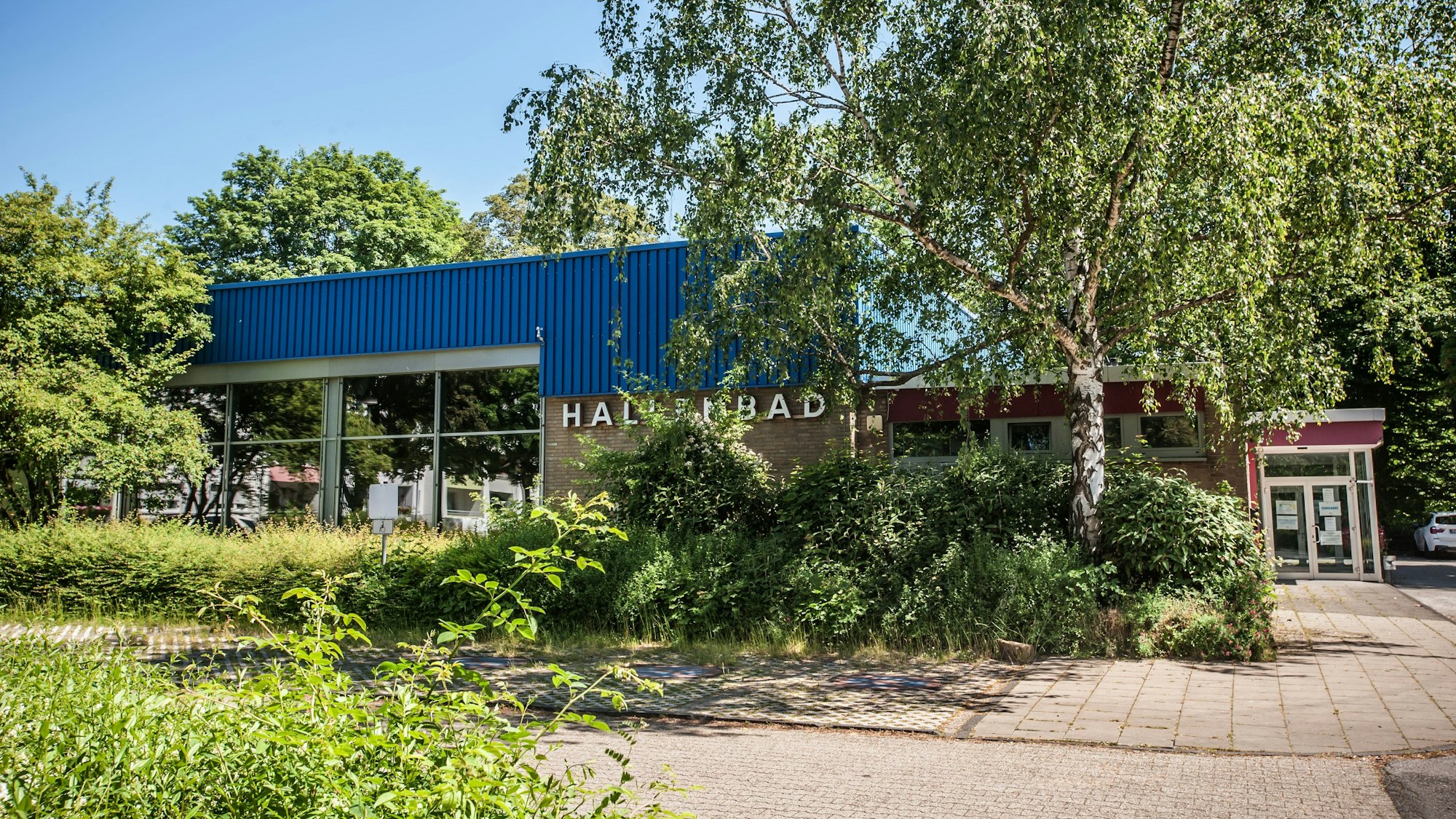 Schwimmbad Schwimmhalle Bergisch Neukirchen Foto: Ralf Krieger
