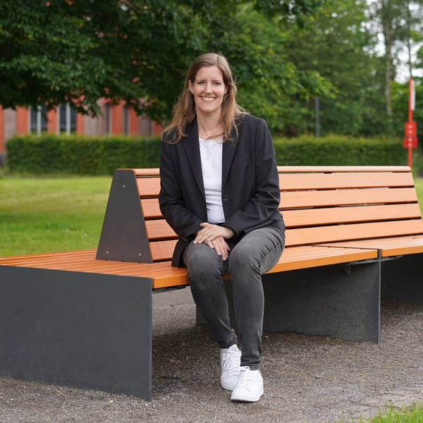 Linda Schöttler ist Managerin der Bayer-04-Frauen.