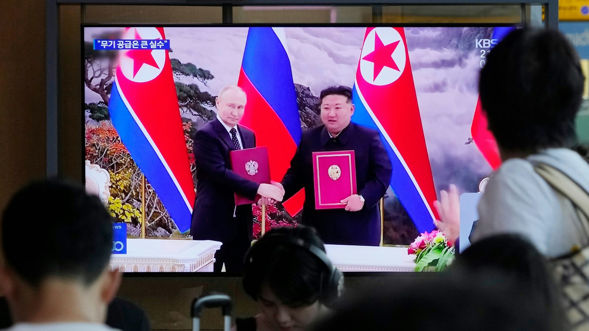 Der russische Präsident Wladimir Putin mit Nordkoreas Machthaber Kim Jong Un.