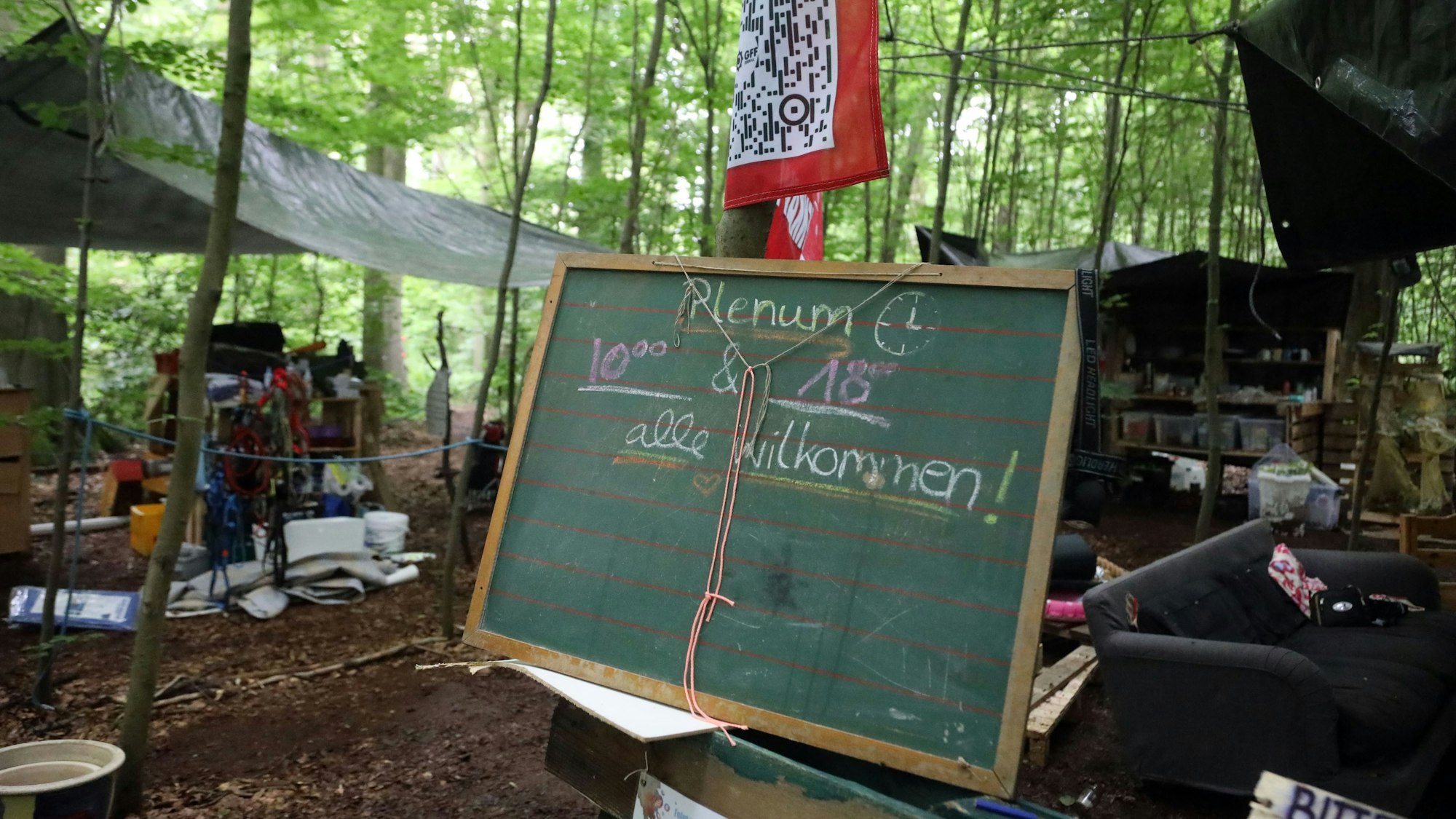 Das Protestcamp der Umweltaktivisten im Gremberger Wäldchen