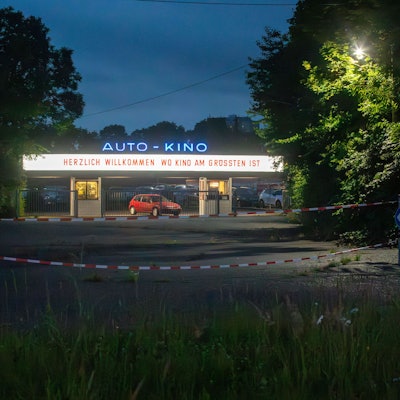 Der Einfahrtbereich des Autokinos