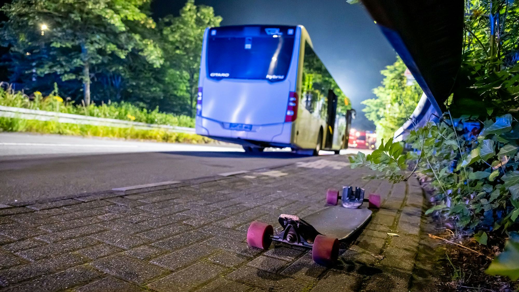 Das Skateboard, mit dem der 42-jährige Mann unter den Bus geriet.