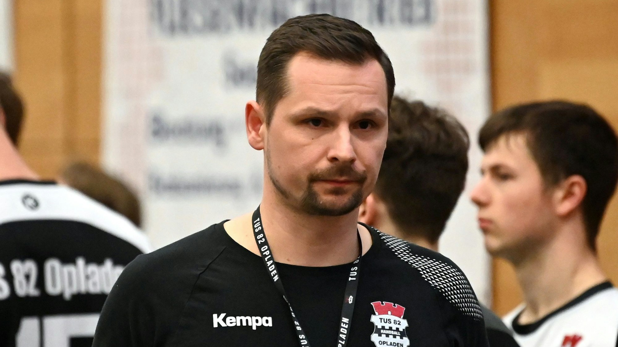 12.04.2024, Handball-Longericher SC - TuS Opladen
Stefan Scharfenberg (Opladen)
Foto: Uli Herhaus