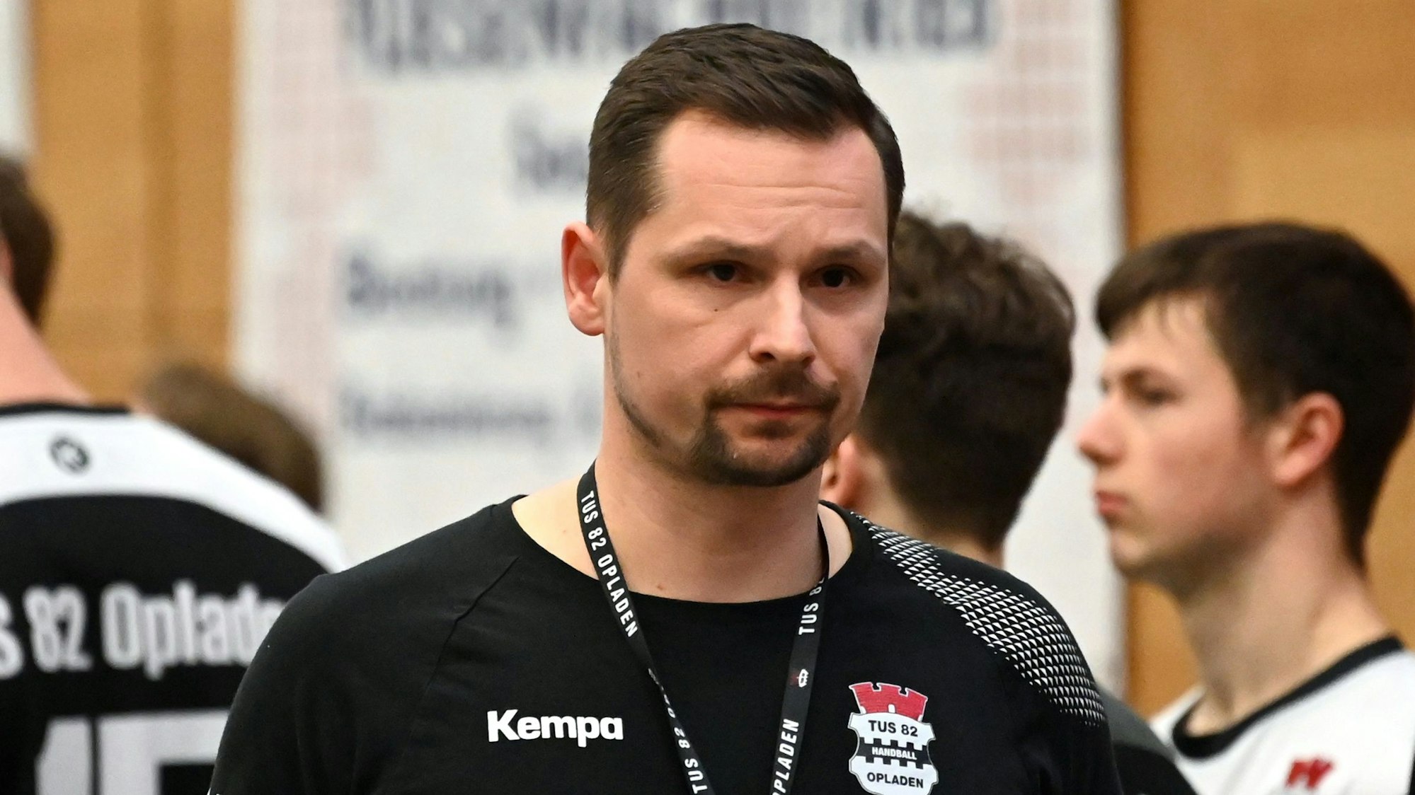 12.04.2024, Handball-Longericher SC - TuS Opladen
Stefan Scharfenberg (Opladen)
Foto: Uli Herhaus