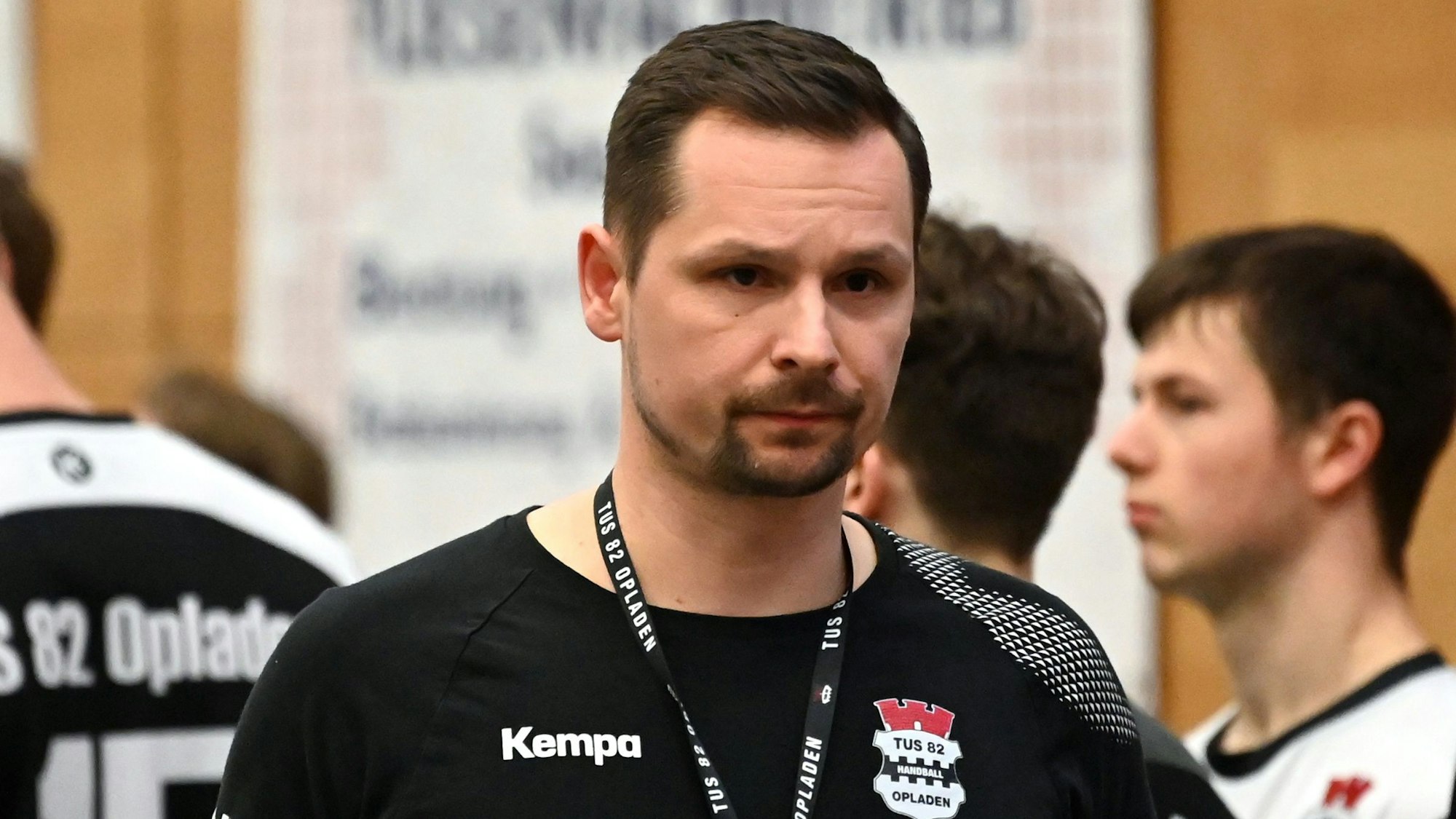 12.04.2024, Handball-Longericher SC - TuS Opladen
Stefan Scharfenberg (Opladen)
Foto: Uli Herhaus