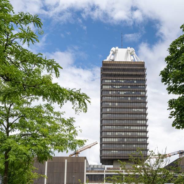 Das DLF-Funkhaus des Deutschlandradios in Köln-Raderberg. Das Gebäude steht seit Anfang 2024 unter Denkmalschutz.