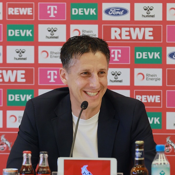FC-Sportchef Christian Keller auf der ersten Pressekonferenz vor der neuen Saison.