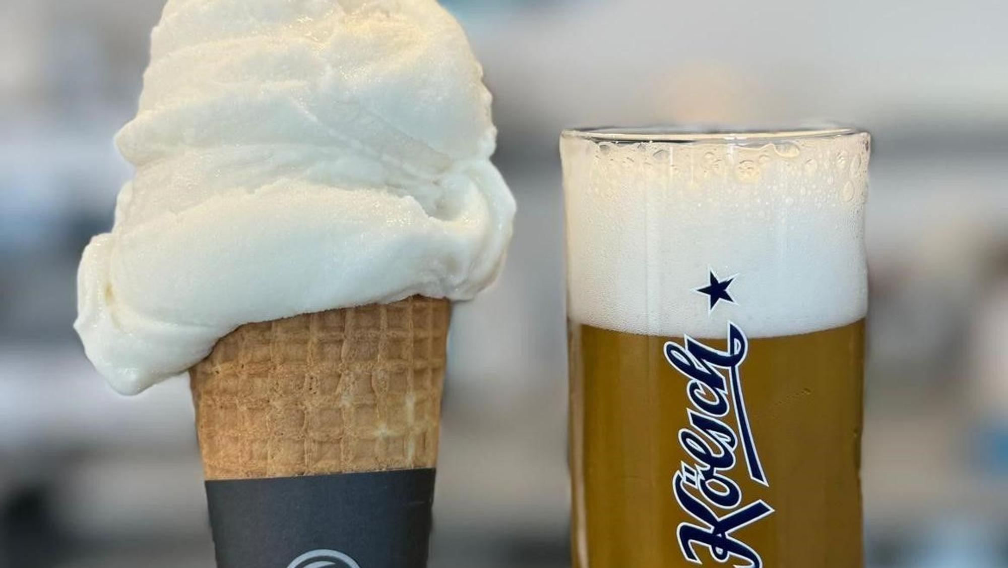 Zu sehen ist ein Eis und ein Glas mit Kölsch.