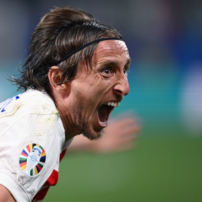 Luka Modrić schreit.