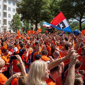 Fanmarsch der Fans der Niederlande in Berlin