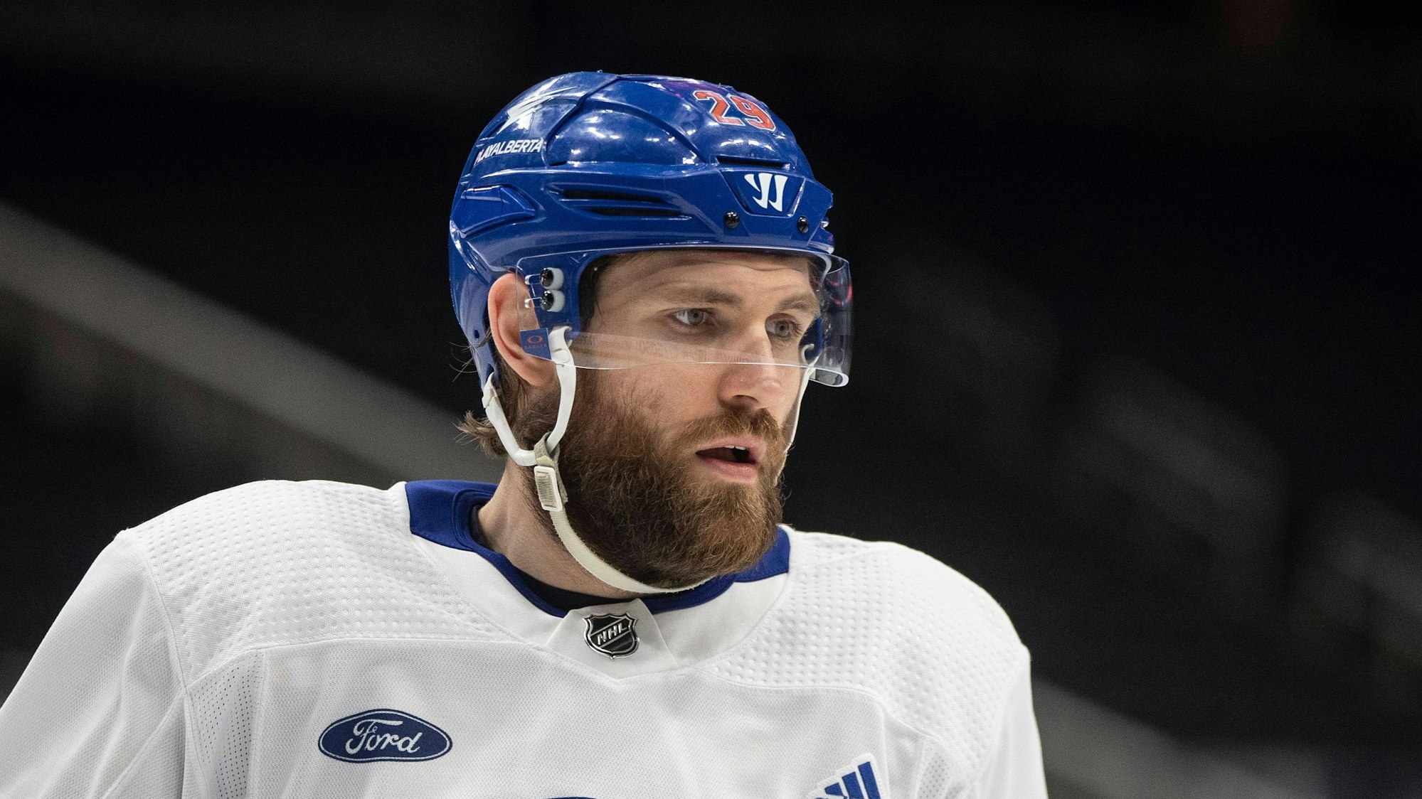 Leon Draisaitl nichts mehr im Tank um die 1:2-Niederlage abzuwenden.