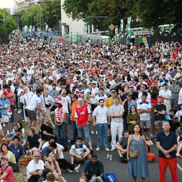 25.06.2024 Köln. EM 2024. Public Viewing am Konrad-Adenauer-Ufer. England gegen Slovenien. Foto: Alexander Schwaiger