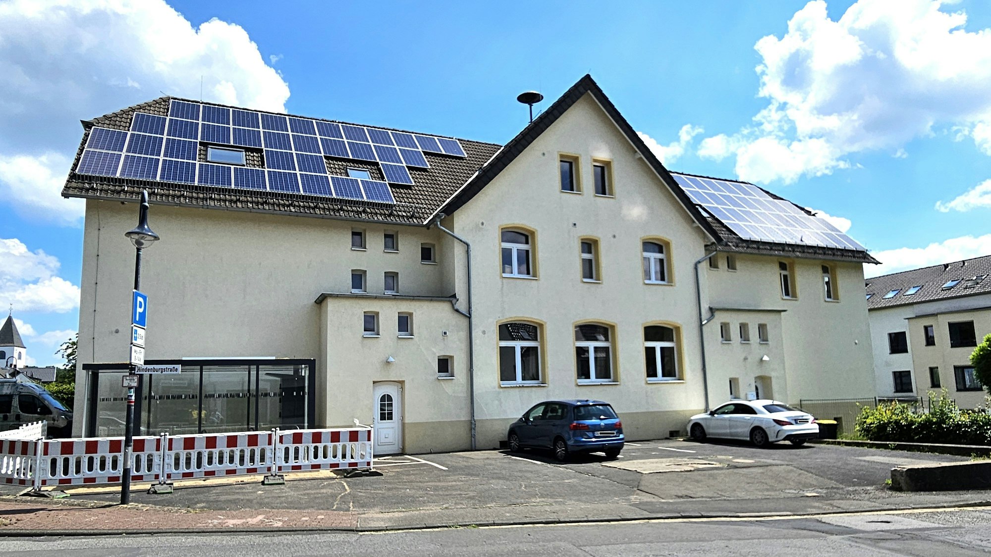 Blick auf die alte Schule in Kall.