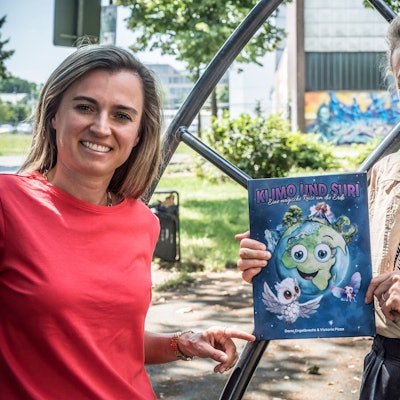 Dana Engelbrecht und Victoria Pizza haben ein Buch geschrieben.