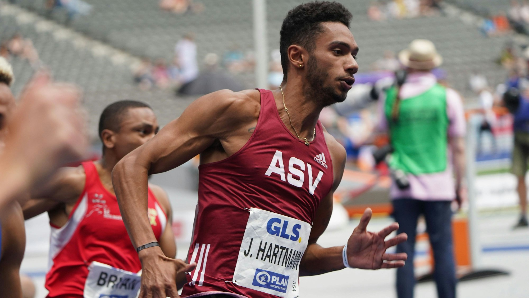Leichtathletik, athletics, Deutsche Meisterschaften 2022, 23.06-26.06.2022, Olympiastadion Berlin 200m Männer Joshua Hartmann FASV Köln otocopyright Gladys Chai von der Laage *** Leichtathletik, athletics, German Championships 2022, 23 06 26 06 2022, Olympiastadion Berlin 200m men Joshua Hartmann FASV Köln otocopyright Gladys Chai von der Laage