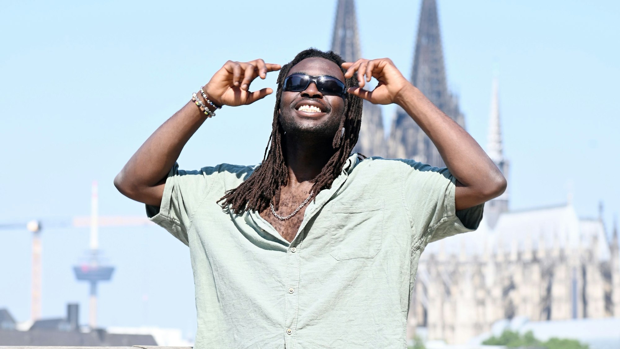 Omar Jatta lebt in Köln und ist Newcomer.