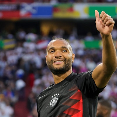 Steht vor einem Wechsel zum FC Bayern München: Jonathan Tah - hier vor dem EM-Spiel Deutschland gegen Schottland.