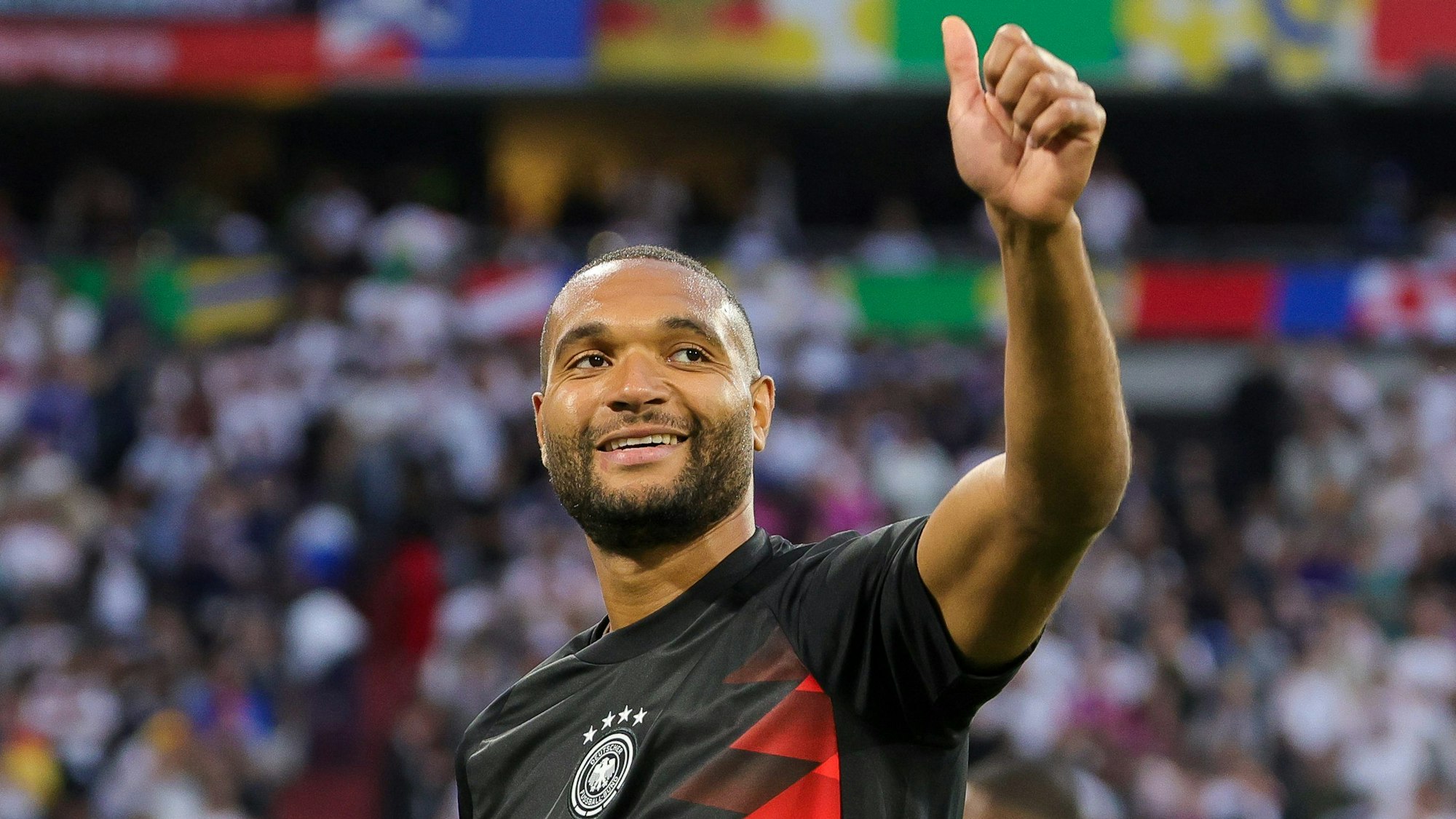 Steht vor einem Wechsel zum FC Bayern München: Jonathan Tah - hier vor dem EM-Spiel Deutschland gegen Schottland.