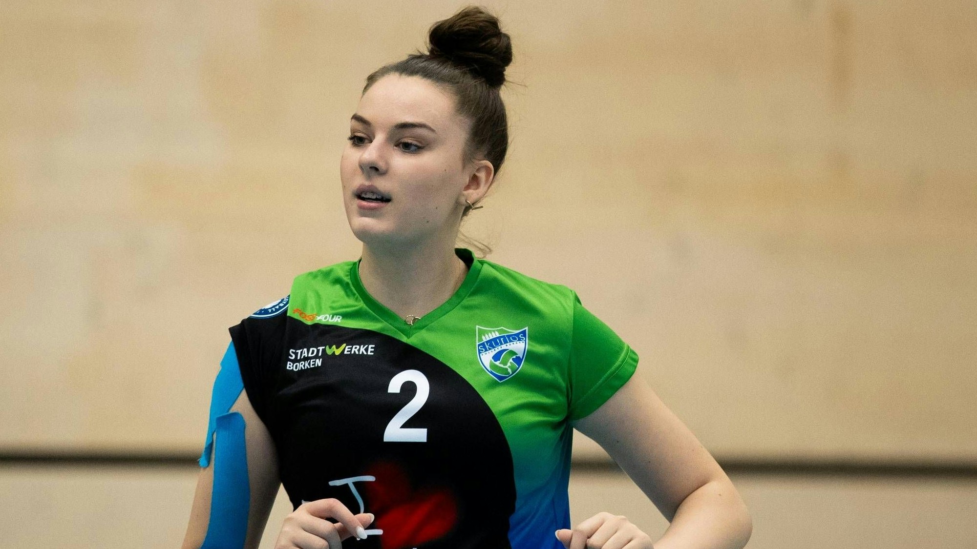 2. Bundesliga Frauen Pro: Schwarz-Weiss Erfurt vs. Skurios Volleys Borken Erfurt 02.12.2023 Paula Schröer 2 Skurios Volleys Borken 2. Bundesliga Frauen Pro: Schwarz-Weiss Erfurt vs. Skurios Volleys Borken Riethsporthalle Erfurt 02.12.2023 *** 2 Bundesliga Women Pro Schwarz Weiss Erfurt vs Skurios Volleys Borken Erfurt 02 12 2023 Paula Schröer 2 Skurios Volleys Borken 2 Bundesliga Women Pro Schwarz Weiss Erfurt vs Skurios Volleys Borken Riethsporthalle Erfurt 02 12 2023 Copyright: xBEAUTIFULxSPORTS/Duehringx