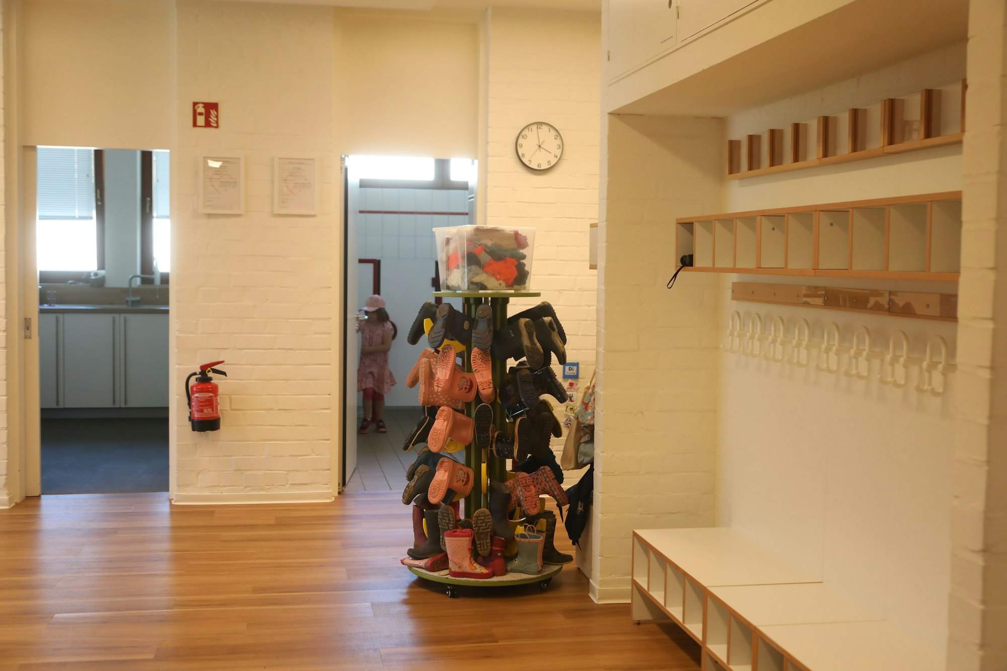 28.06.2024, Köln: Die Kita "Siedlungsstrolche" sollte vor einem Jahr geschlossen werden, weil Köln-Kitas den Betrieb eingestellt hat. Die Awo übernahm kurzfristig. Foto: Arton Krasniqi