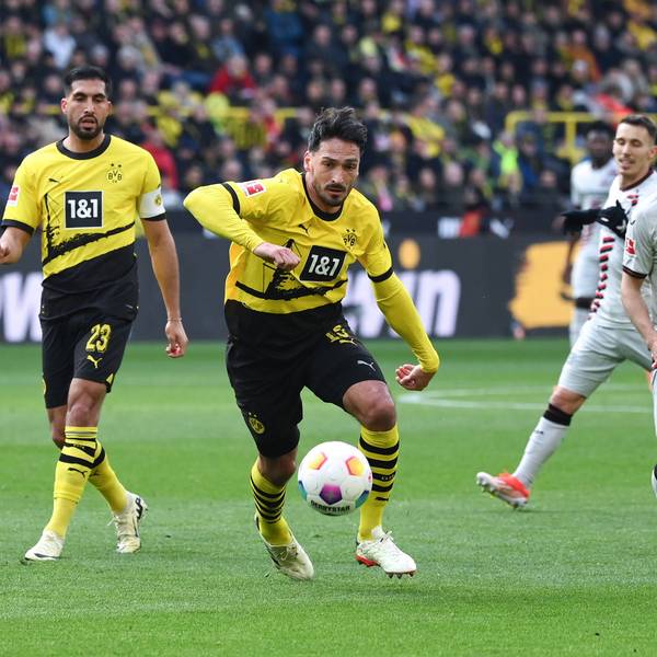 Bald zusammen im Bayer-Trikot? Jonas Hofmann (r.) und Mats Hummels - links Emre Can.