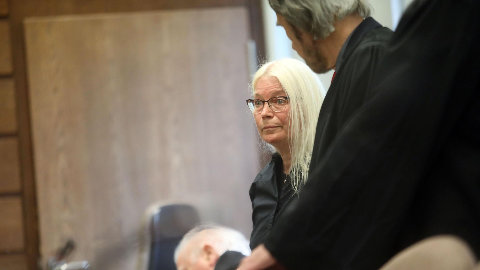 03.06.2024, Köln: Auftakt Zivilprozess: Missbrauchsopfer fordert 850.000 Euro Schmerzensgeld vom Erzbistum Köln. Foto: Arton Krasniqi