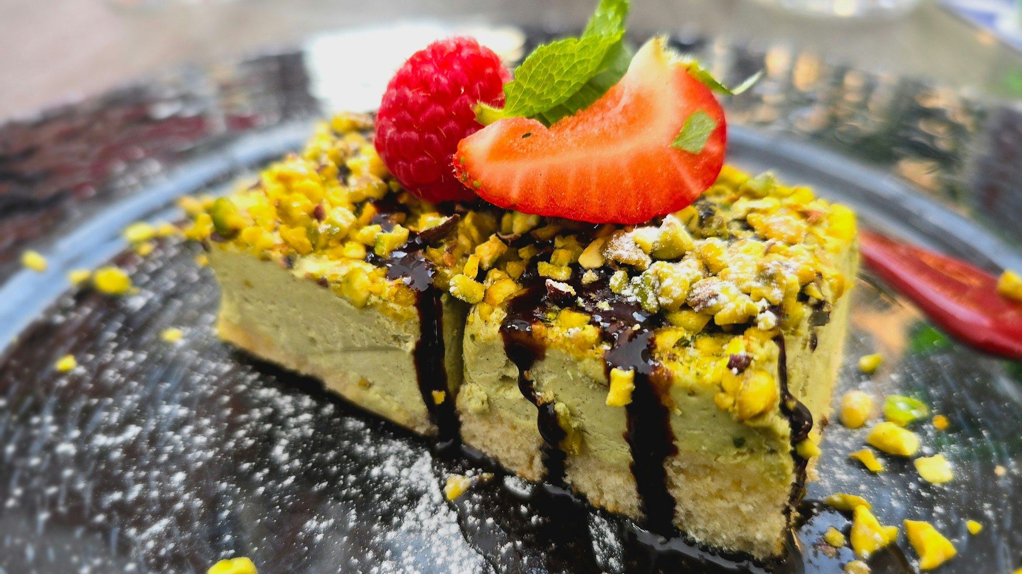 Restaurant Kritik von Carsten Henn
Da Vide Davide Schillingstraße Köln
Pistazien-Parfait