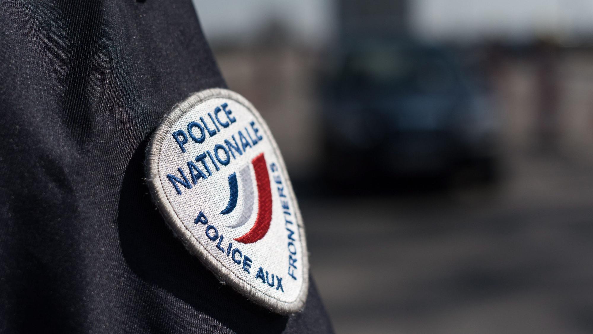 Ein Beamter der französischen Nationalpolizei.