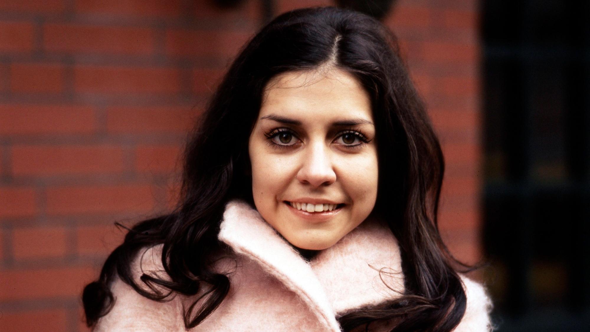 Tina York