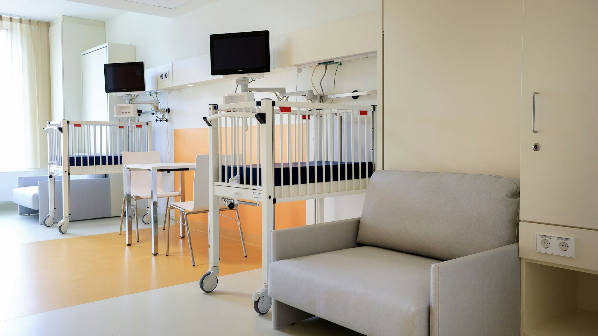 Die neuen Zimmer im Anbau am Kinderkrankenhaus Amsterdamer Straße