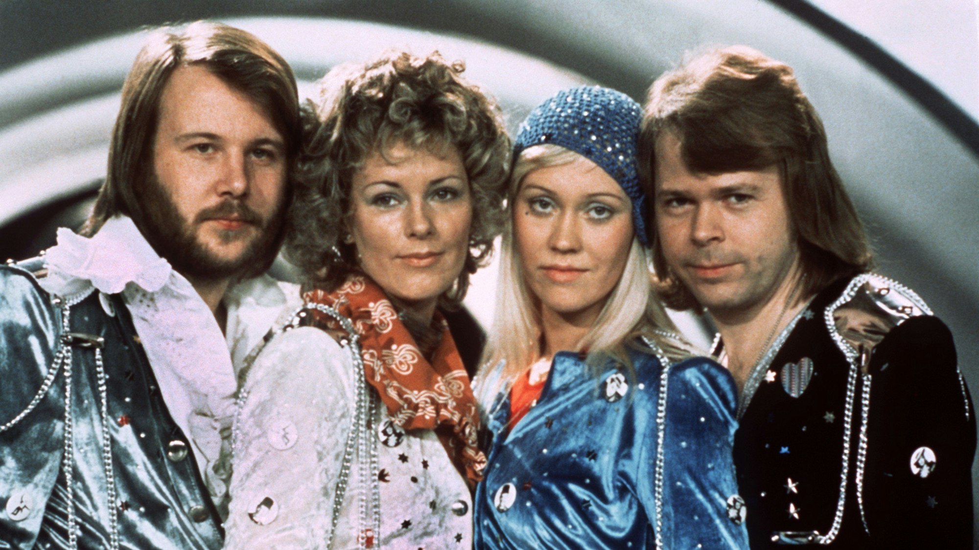 Das Foto aus dem Jahr 1974 zeigt die Mitglieder der schwedischen Band Abba.