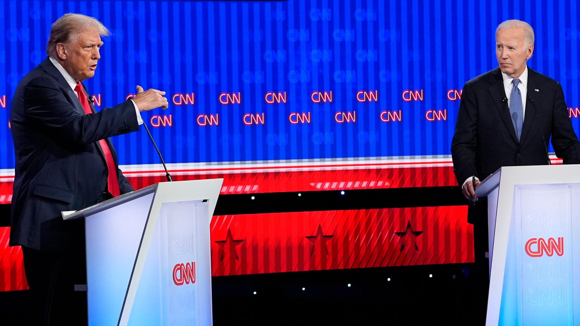Auslöser der verschärften Debatte um Joe Bidens Eignung als Kandidat der Demokraten war sein desaströser Auftritt beim TV-Duell gegen Donald Trump.