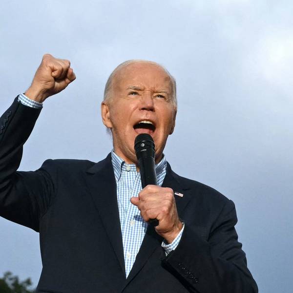 Joe Biden spricht bei Feierlichkeiten